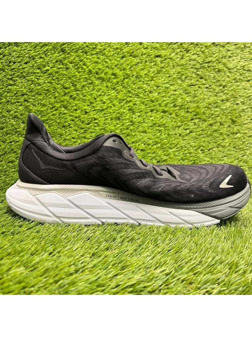 Hoka One One Arahi 6 Mens Size 10.5 Black White Athletic Running Shoes Sneakers